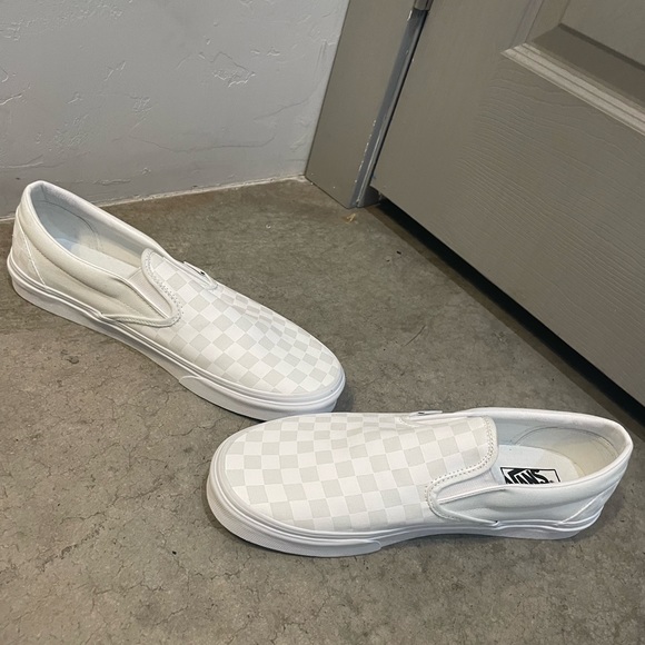 White checked vans size 12 worn only once or twice inside. - Picture 3 of 4